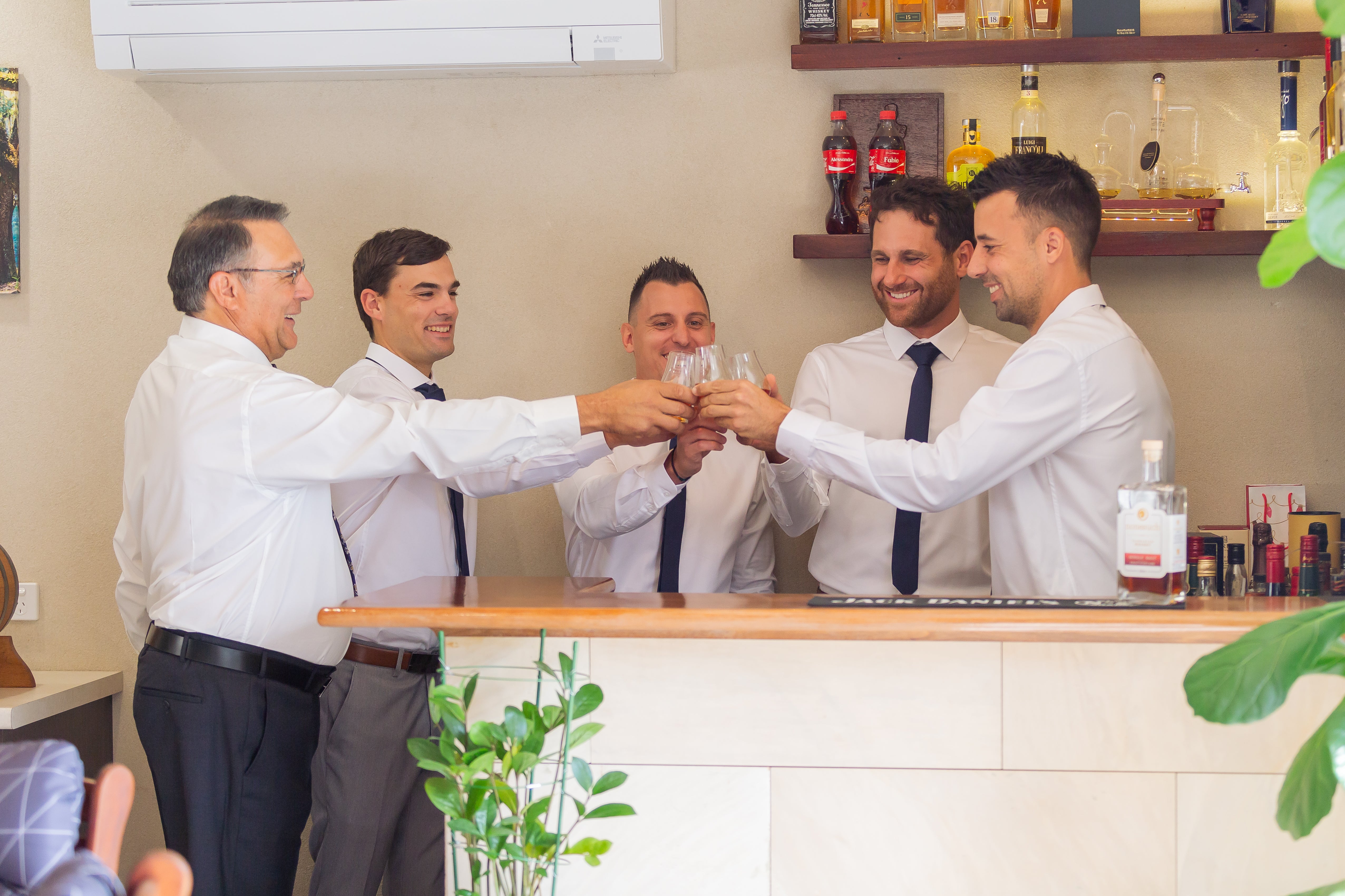 Whisky Tasting Do's & Don'ts - A Hosts Guide