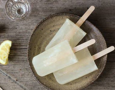 GIN AND TONIC ICY POLES